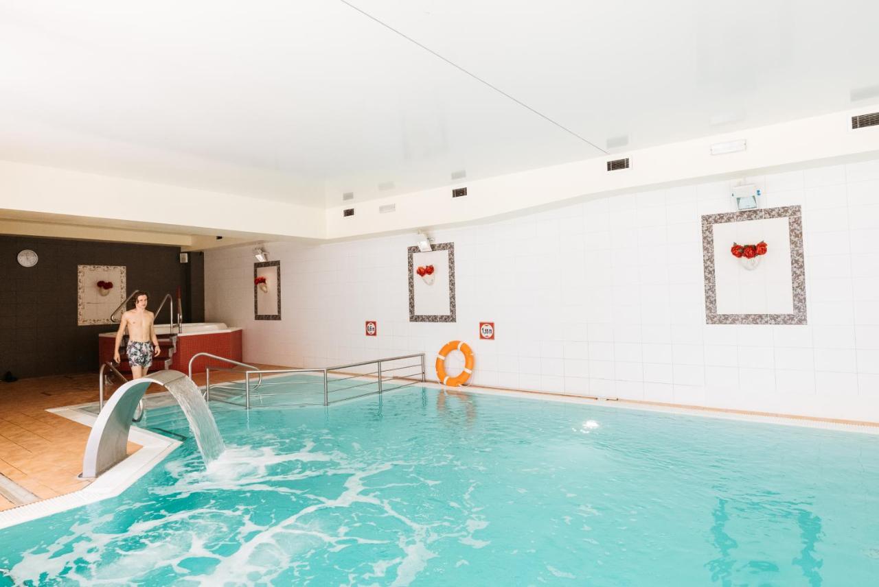Hotel Chata Za Wsia Мыслаковице Экстерьер фото